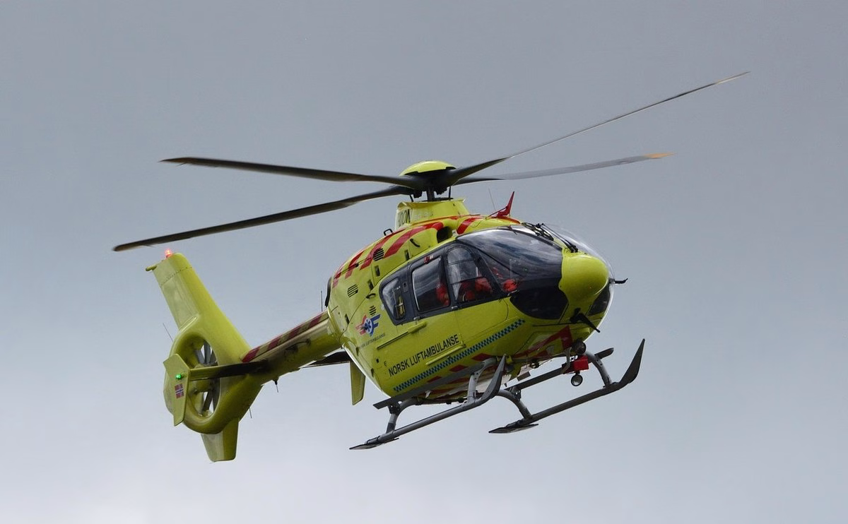 एम्बुलेंस (प्रतीकात्मक)